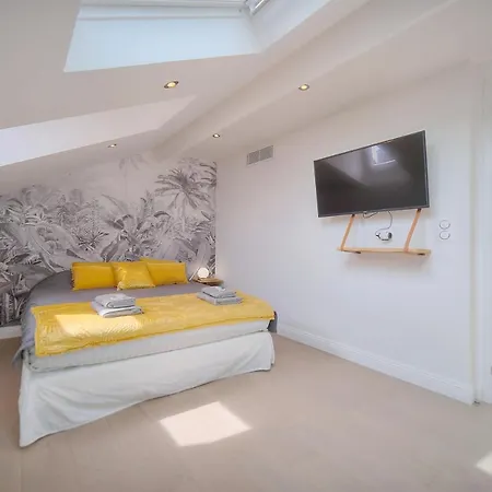 Standing - Neuf - Croisette- Palais Des Festivals - 6 Pers -3 Chbres Appartamento